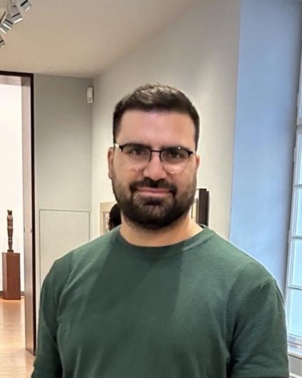 Andreas Nikolaou, founder and director of Arte Fino